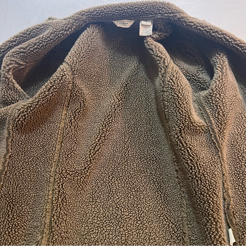 L.L.Bean Women’s Faux Suede Sherpa Chore Jacket — Medium - Picture 14 of 15